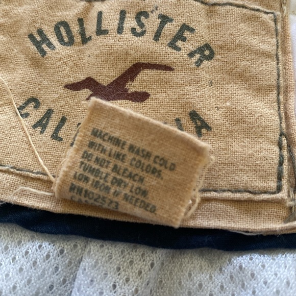 Hollister size M swim trunks - Picture 3 of 5